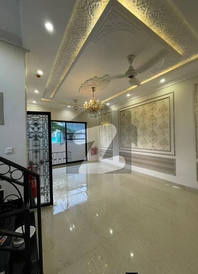 5 Marla House Available For Rent In DHA Phase 6 Lahore