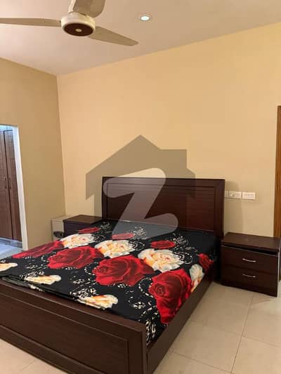 ایف ۔ 8 اسلام آباد میں 2 کمروں کا 1 کنال زیریں پورشن 2.0 لاکھ میں کرایہ پر دستیاب ہے۔