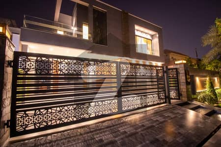 1 Kanal Modern Designed Luxury Bungalow For Sale At Prime Location In DHA Phase 3 1 Kanal Modern Designed Luxury Bungalow For Sale At Prime Location In DHA Phase 3