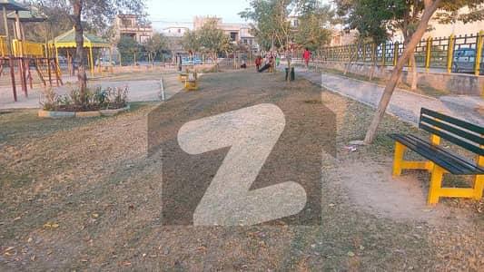 آئی ۔ 14 اسلام آباد میں 5 مرلہ رہائشی پلاٹ 1.4 کروڑ میں برائے فروخت۔