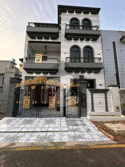 پارک ویو سٹی ۔ ڈائمنڈ بلاک پارک ویو سٹی,لاہور میں 4 کمروں کا 5 مرلہ مکان 2.1 کروڑ میں برائے فروخت۔