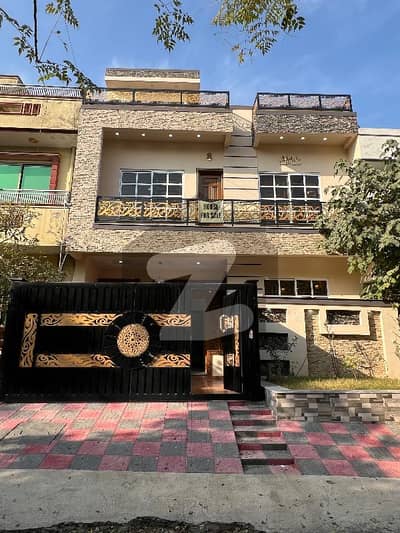 4 Marla Brand New House For Sale