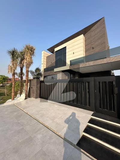 ڈی ایچ اے فیز 6 ڈیفنس (ڈی ایچ اے),لاہور میں 5 کمروں کا 1 کنال مکان 1.5 لاکھ میں کرایہ پر دستیاب ہے۔