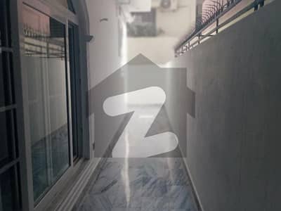 ای ۔ 11/2 ای ۔ 11,اسلام آباد میں 3 کمروں کا 1 کنال زیریں پورشن 1.5 لاکھ میں کرایہ پر دستیاب ہے۔