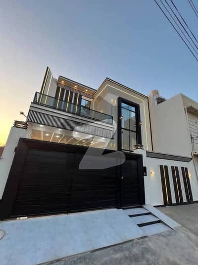 *10 Marla Semi-Commercial House on Multan Avenue Road!*   - *Location:* Infront of Syeda Wala Bypass, Multan  Prime location, perfect blend of commercial & residential! Want to schedule a viewing? - *Location:* Infront of Syeda Wala Bypass, Multan