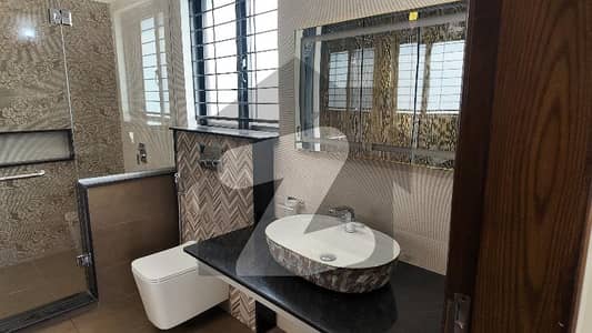 100% Confirm Meeting With Owner 2 kanal house For Sale In H Block Phase 8 Defence Lahore