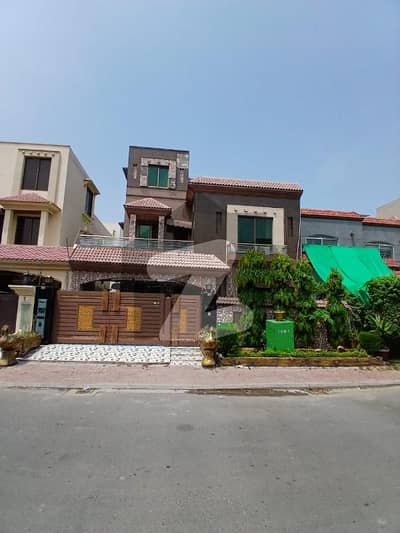 بحریہ ٹاؤن جاسمین بلاک بحریہ ٹاؤن سیکٹر سی,بحریہ ٹاؤن,لاہور میں 3 کمروں کا 10 مرلہ بالائی پورشن 1.5 لاکھ میں کرایہ پر دستیاب ہے۔