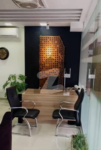 گلبرگ گرینز گلبرگ,اسلام آباد میں 7 مرلہ دفتر 1.8 لاکھ میں کرایہ پر دستیاب ہے۔