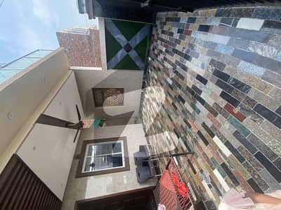 ایل ڈی اے ایوینیو ۔ بلاک ایم ایل ڈی اے ایوینیو,لاہور میں 3 کمروں کا 10 مرلہ زیریں پورشن 58.0 ہزار میں کرایہ پر دستیاب ہے۔