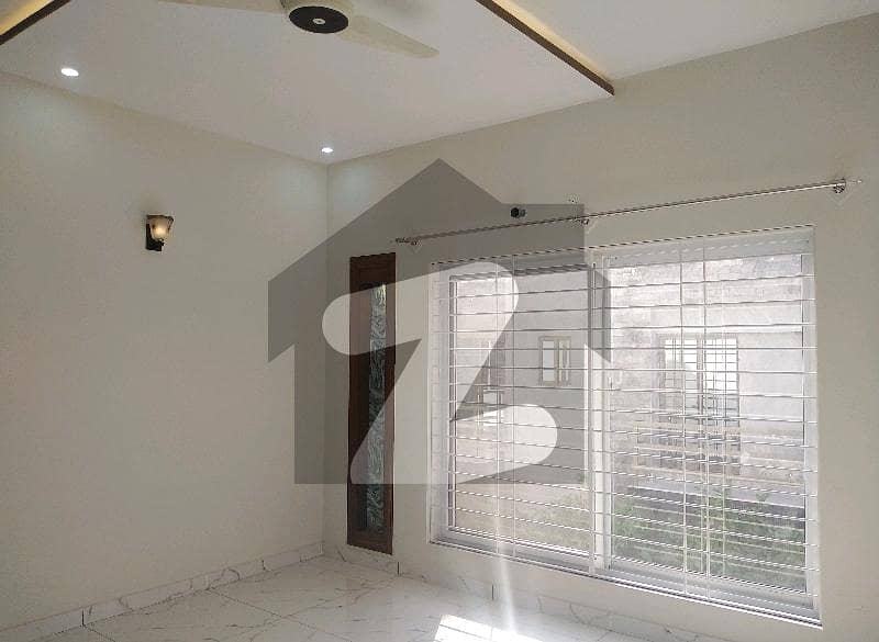 House For Sale In Bahria Town Phase 8 - Umer Block House For Sale In Bahria Town Phase 8 - Umer Block