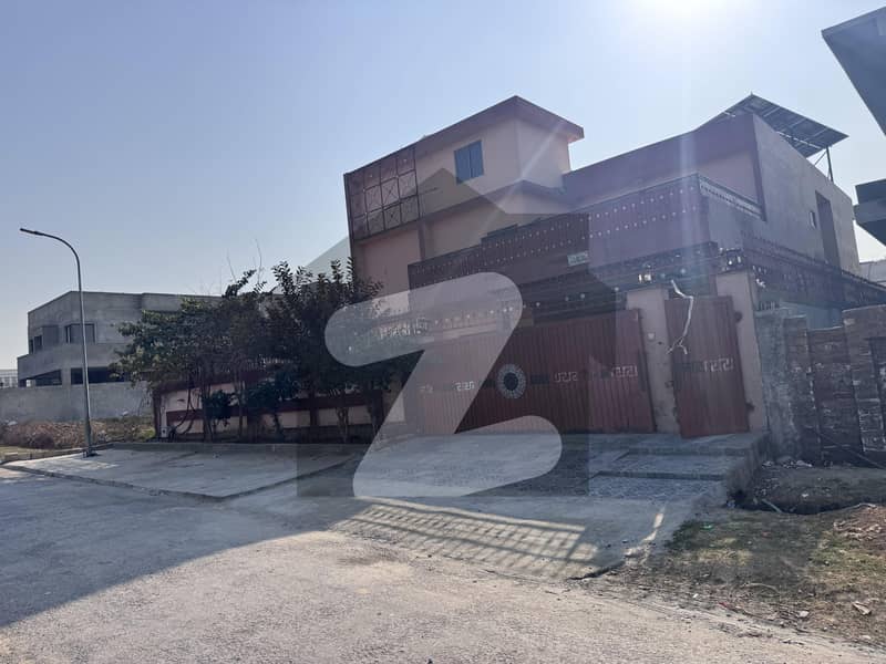 1Kanal house for sale in D18 1Kanal house for sale in D18