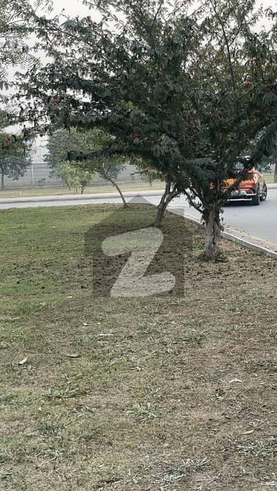 10 Marla Excellent Location Plot In Jinnah Block Bahria Town Lahore All Dues Clear Next To Park