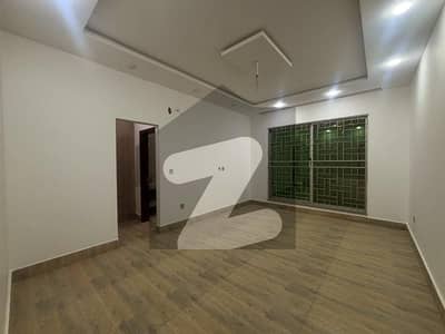 گارڈن ٹاؤن لاہور میں 7 کمروں کا 2 کنال مکان 19.0 کروڑ میں برائے فروخت۔