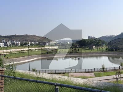 1 kanal pair plots boulevard back location walking distance from park and commercial and masjid very prime location