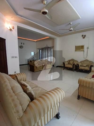 1 KANAL INDEPENDENT HOUSE FOR RENT IN VALENCIA TOWN