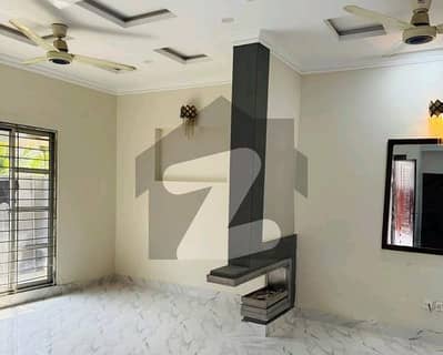 Centrally Located House For sale In DHA Phase 5 Available Centrally Located House For sale In DHA Phase 5 Available