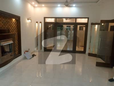 12 Marla Beautiful House For Rent At The Heart Of Johar Town