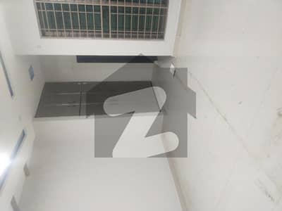 واپڈا ٹاؤن فیز 2 واپڈا ٹاؤن,ملتان میں 2 کمروں کا 7 مرلہ زیریں پورشن 45.0 ہزار میں کرایہ پر دستیاب ہے۔