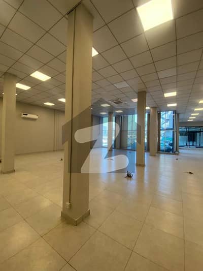 آئی ۔ 10 اسلام آباد میں 1 کنال دفتر 13.0 لاکھ میں کرایہ پر دستیاب ہے۔
