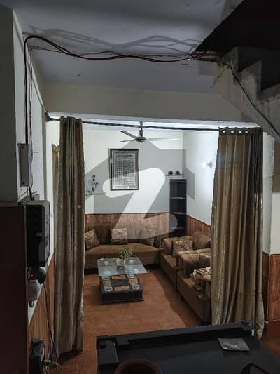 آئی ۔ 10/2 آئی ۔ 10,اسلام آباد میں 2 کمروں کا 6 مرلہ بالائی پورشن 45.0 ہزار میں کرایہ پر دستیاب ہے۔