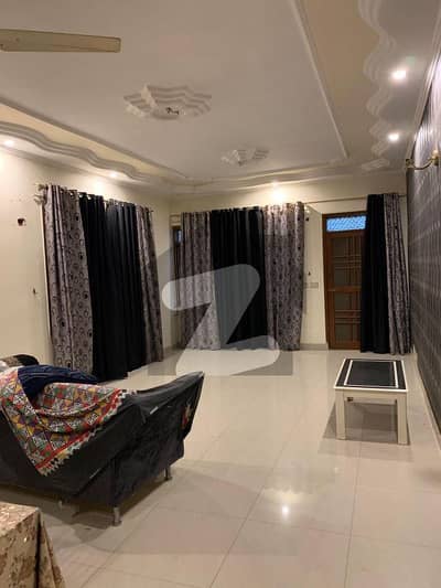 گلشنِ اقبال - بلاک 13 ڈی گلشنِ اقبال,گلشنِ اقبال ٹاؤن,کراچی میں 4 کمروں کا 10 مرلہ دفتر 1.0 لاکھ میں کرایہ پر دستیاب ہے۔