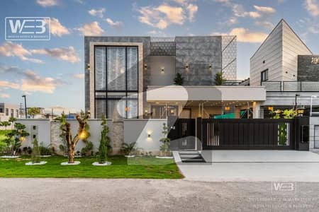 ڈی ایچ اے فیز 6 ڈیفنس (ڈی ایچ اے),لاہور میں 5 کمروں کا 1 کنال مکان 9.0 کروڑ میں برائے فروخت۔