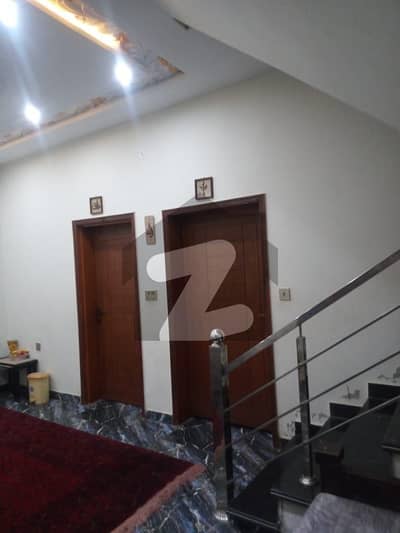 شالیمار کالونی ملتان میں 3 کمروں کا 4 مرلہ مکان 1.15 کروڑ میں برائے فروخت۔ شالیمار کالونی ملتان میں 3 کمروں کا 4 مرلہ مکان 1.15 کروڑ میں برائے فروخت۔