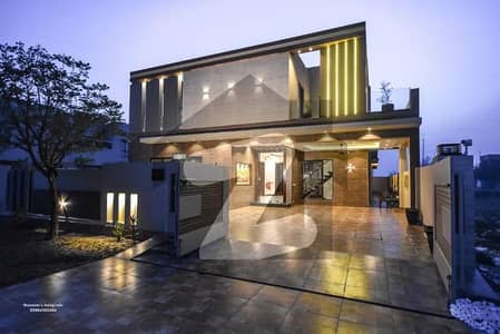 1 Kanal Modern Designs House For Sale In DHA LAHORE Phase 7