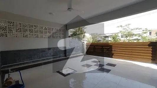 West Open House For rent In Beautiful Askari 5 - Sector G