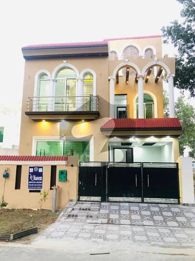 Bahria Nasheman 5 Marla Use House With Gas Available For Sale Very Reasonable Price