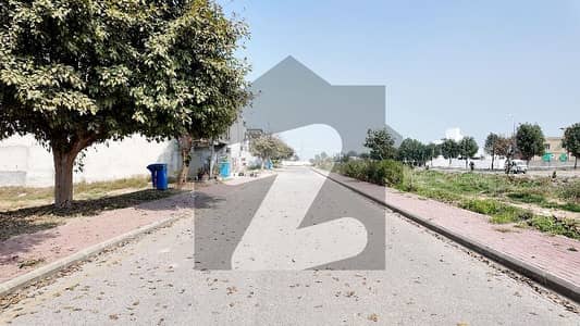 8 Marla Residential Plot Direct From Boulevard