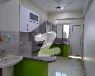 کلفٹن ۔ بلاک 8 کلفٹن,کراچی میں 4 کمروں کا 10 مرلہ فلیٹ 1.95 لاکھ میں کرایہ پر دستیاب ہے۔