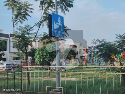 Sector C2 10 Marla Boulevard Category Plot 100% Solid Land