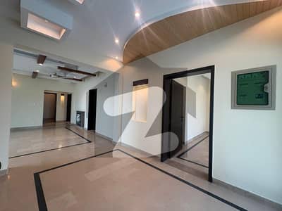 1 Kanal Very Beautiful House Available For Rent On Top Location Of Dha Phase 5