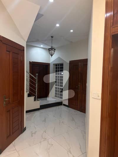 Prime Location 10 Marla House For sale In Bahria Town Phase 3 Rawalpindi