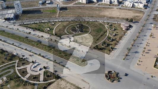 Ideal Prime Location Residential Plot Is Available For sale In Master City Housing Scheme