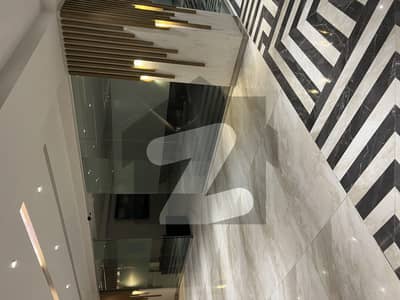 A Office Of 4000 Square Feet In Kohinoor City A Office Of 4000 Square Feet In Kohinoor City