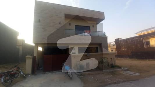 بحریہ ٹاؤن فیز 8 ۔ سفاری ویلی بحریہ ٹاؤن فیز 8,بحریہ ٹاؤن راولپنڈی,راولپنڈی میں 5 کمروں کا 7 مرلہ مکان 2.35 کروڑ میں برائے فروخت۔