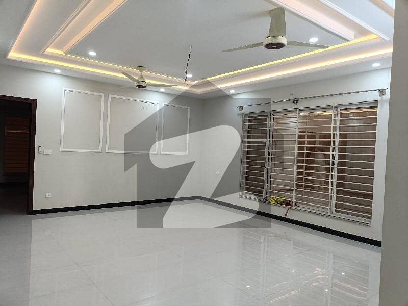 14 Marla Ground Portion Available For Rent 14 Marla Ground Portion Available For Rent