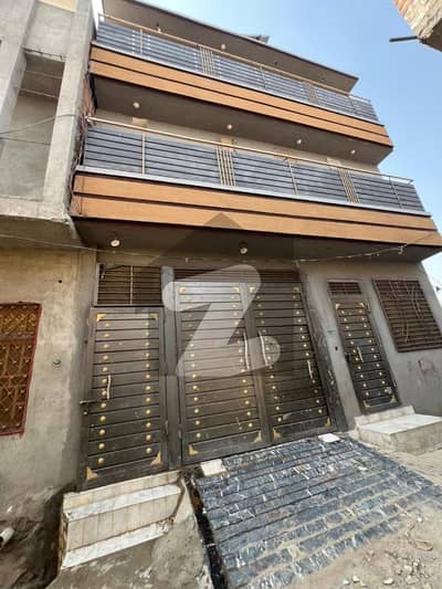 ارباب روڈ پشاور میں 9 کمروں کا 5 مرلہ مکان 2.0 کروڑ میں برائے فروخت۔