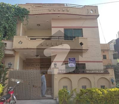 25x40 Ground portion For rent in G-13
