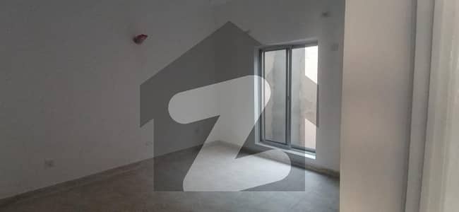 TWO BEDROOM APARTMENT IS AVAILABLE FOR SALE IN AWAMI AWAMI VILLAS-5 TWO BEDROOM APARTMENT IS AVAILABLE FOR SALE IN AWAMI AWAMI VILLAS-5