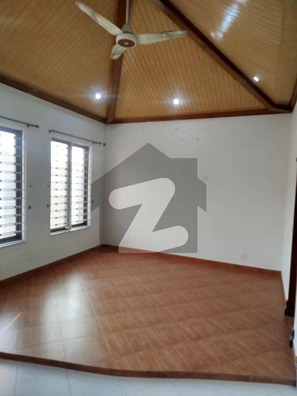 ڈی ایچ اے ڈیفینس فیز 2 ڈی ایچ اے ڈیفینس,اسلام آباد میں 3 کمروں کا 1 کنال بالائی پورشن 90.0 ہزار میں کرایہ پر دستیاب ہے۔ ڈی ایچ اے ڈیفینس فیز 2 ڈی ایچ اے ڈیفینس,اسلام آباد میں 3 کمروں کا 1 کنال بالائی پورشن 90.0 ہزار میں کرایہ پر دستیاب ہے۔