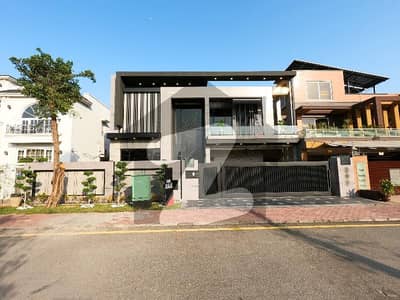 1 Kanal House Is Available For Sale In Bahria Town Overseas B Extension Lahore