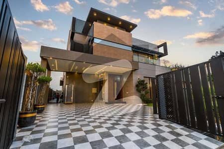 ڈی ایچ اے فیز 7 ڈیفنس (ڈی ایچ اے),لاہور میں 5 کمروں کا 1 کنال مکان 7.6 کروڑ میں برائے فروخت۔