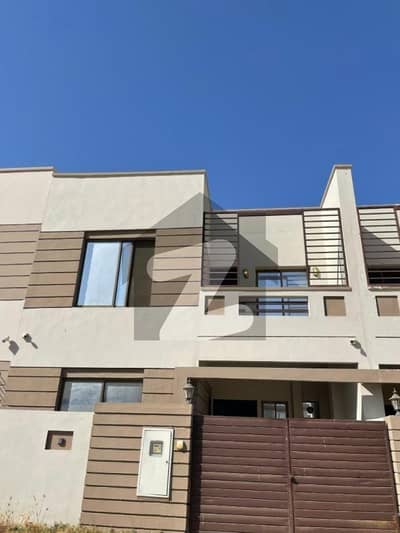 Prime Location 3Bed DDL 125sq yd Villa FOR SALE at ALI BLOCK All amenities nearby including MOSQUE, General Store & Parks