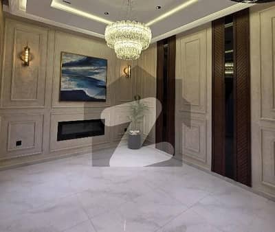 بحریہ ٹاؤن سیکٹر سی بحریہ ٹاؤن,لاہور میں 3 کمروں کا 5 مرلہ مکان 85.0 ہزار میں کرایہ پر دستیاب ہے۔