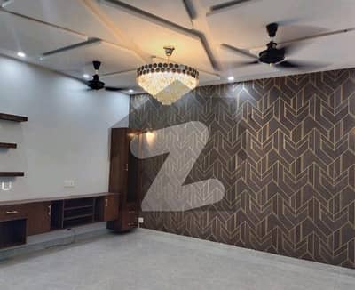 Ready To Buy A House 5 Marla In Lahore