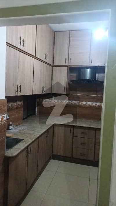 گلشنِ اقبال - بلاک 1 گلشنِ اقبال,گلشنِ اقبال ٹاؤن,کراچی میں 2 کمروں کا 4 مرلہ فلیٹ 1.05 کروڑ میں برائے فروخت۔