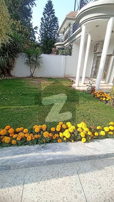 F-10/4 House For Sale